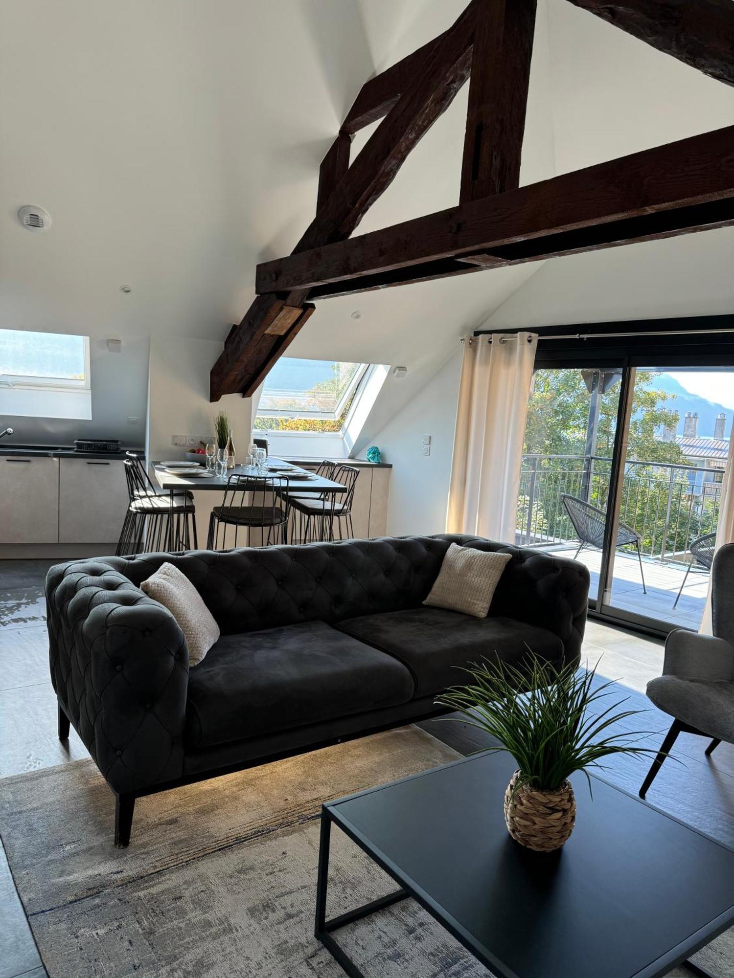 Magnifique Appartement Vue Lac - 5 Personnes Voglans Exterior photo