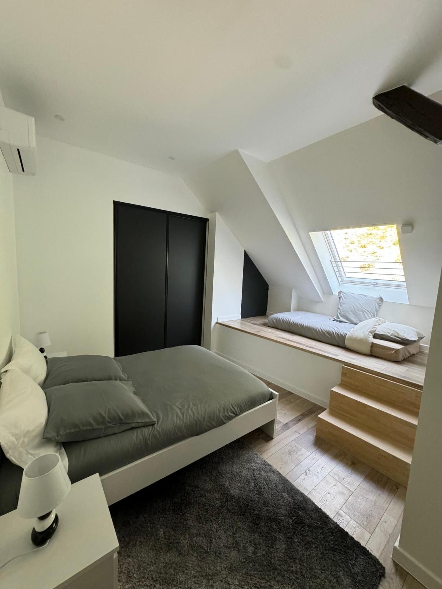 Magnifique Appartement Vue Lac - 5 Personnes Voglans Exterior photo